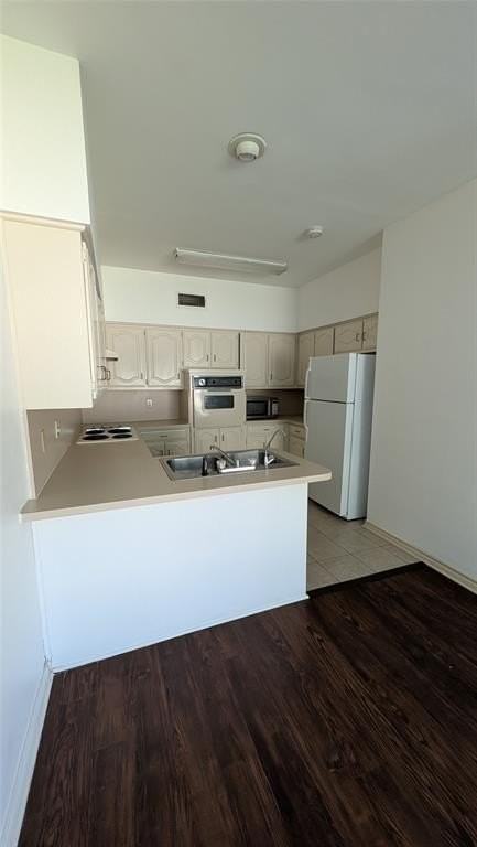 304 Benjamin St - Photo 4 of 8