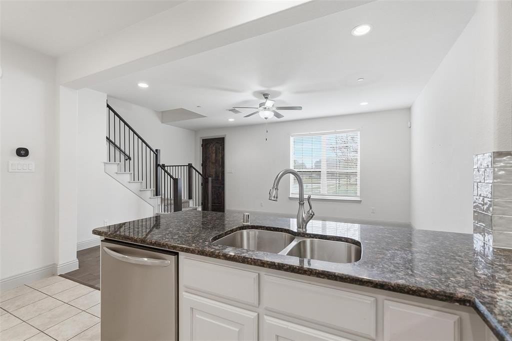 2404 Jameson Lane - Photo 6 of 20