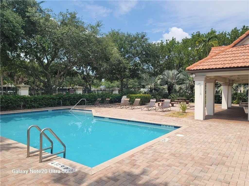 9706 Darlington Pl - Photo 2 of 30