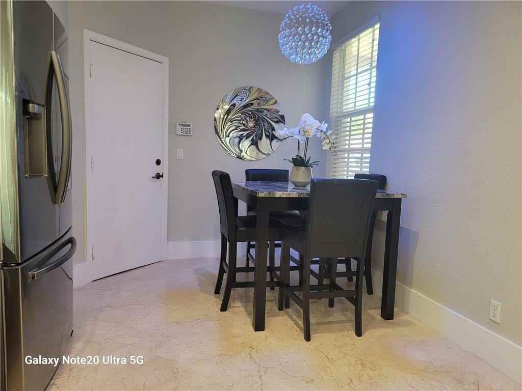 9706 Darlington Pl - Photo 6 of 30