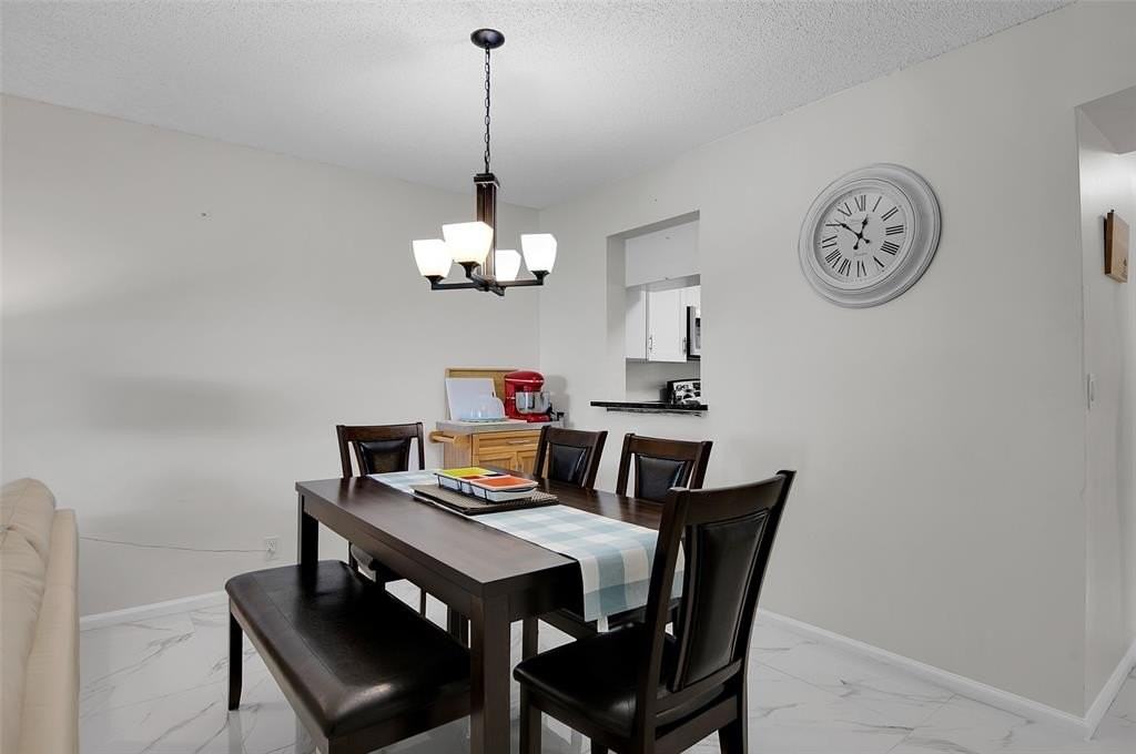 260 Northwest 76th Avenue - Photo 5 of 42