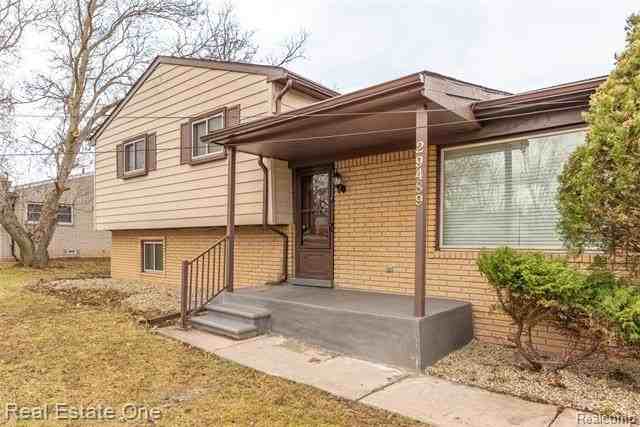 29489 Geraldine Rd - Photo 4 of 45