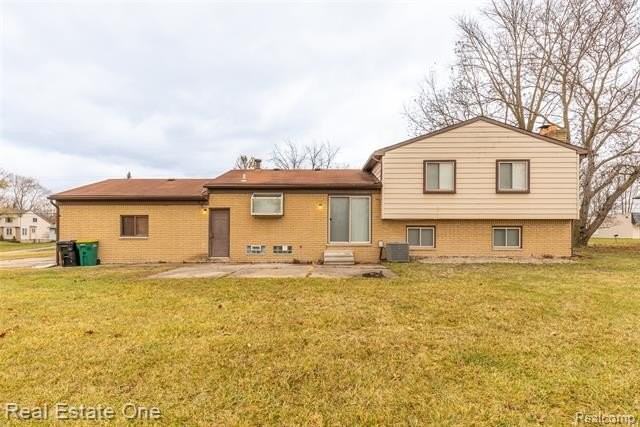 29489 Geraldine Rd - Photo 6 of 45