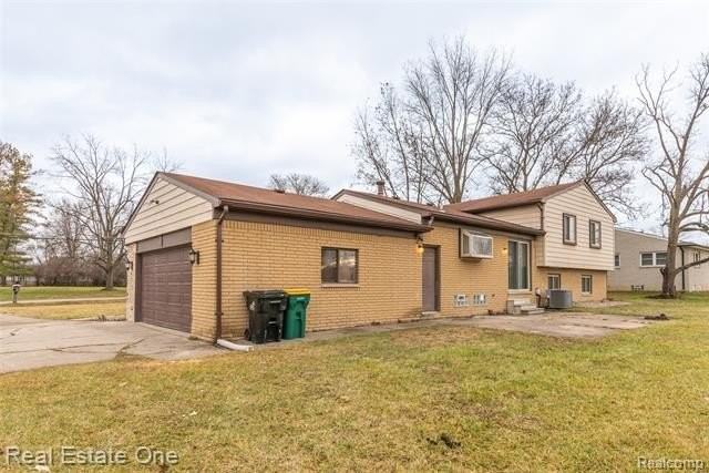 29489 Geraldine Rd - Photo 7 of 45