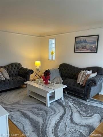 2000 Byrd St - Photo 3 of 14