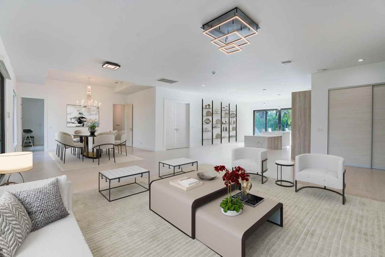 14036 N Miller Dr - Photo 5 of 50