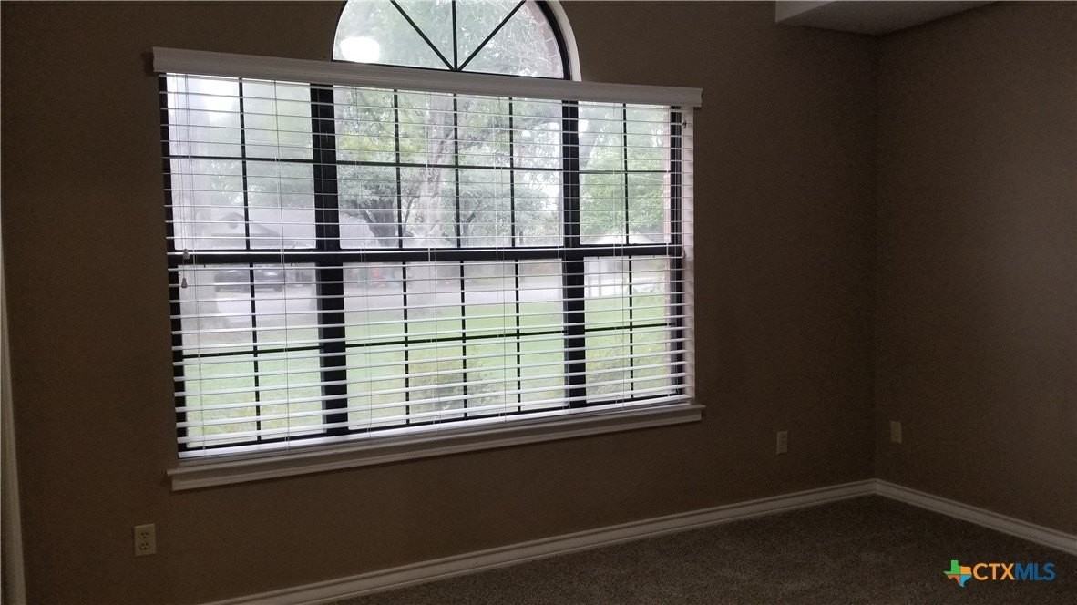 329 Paisano St - Photo 6 of 17