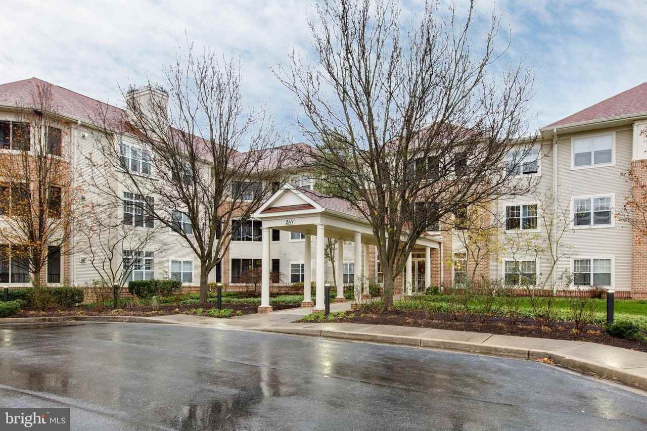 2111 Ganton Green #107 - Photo 2 of 35