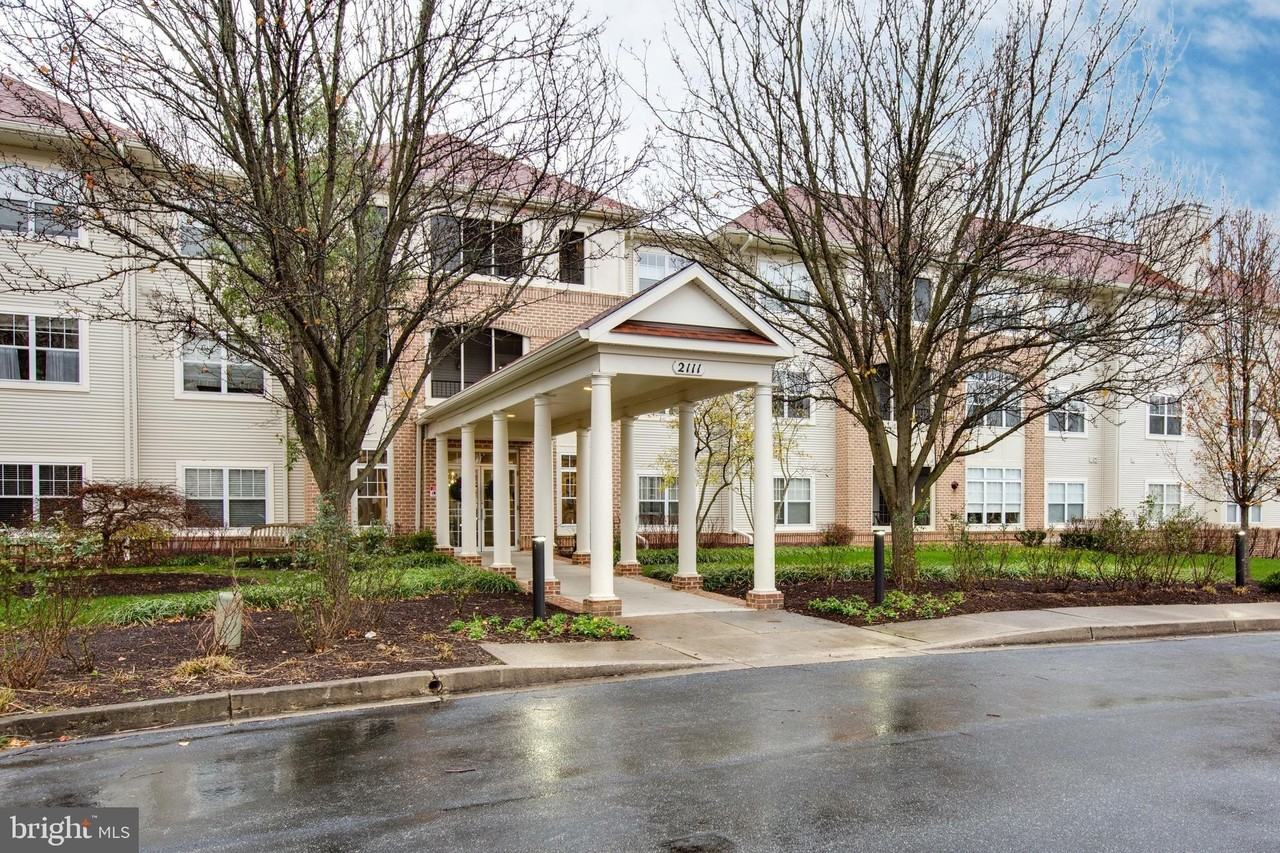 2111 Ganton Green #107 - Photo 3 of 35