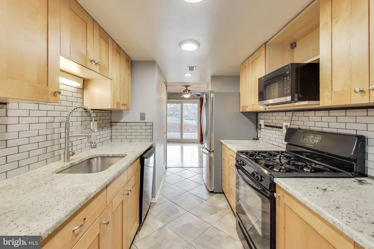 5769 Yellowrose Court - Photo 2 of 29