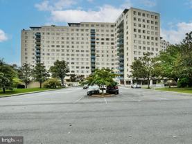 10201 Grosvenor Place #1618 - Photo 1 of 1