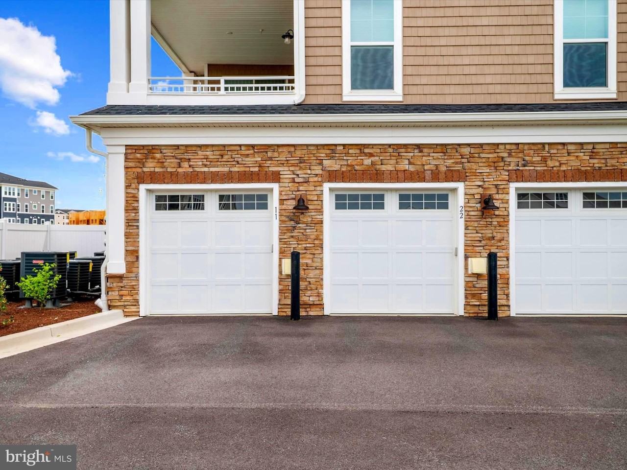 170 Harrier Way Unit 22 #22 - Photo 4 of 50