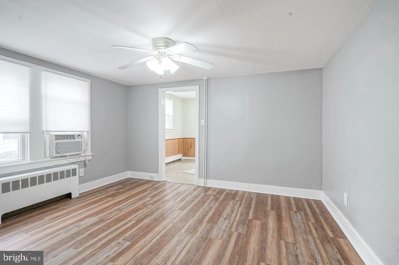 89 Main St - Photo 4 of 15