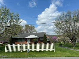 featured image of 604 Ridgeview Drive