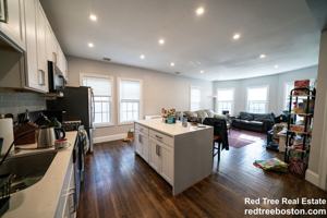 featured image of 91 Hillside Street #3
