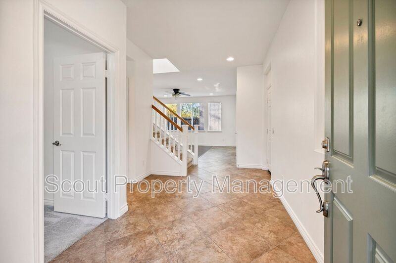 27411 Lock Haven Ct - Photo 3 of 35