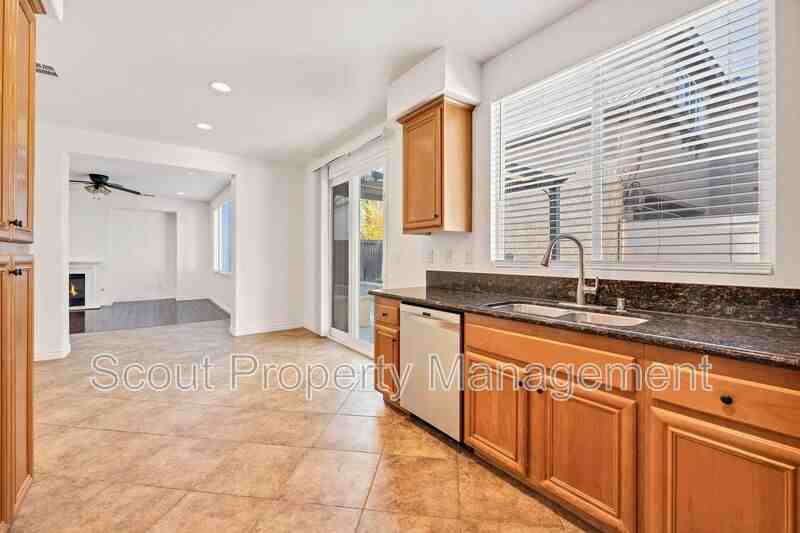 27411 Lock Haven Ct - Photo 6 of 35