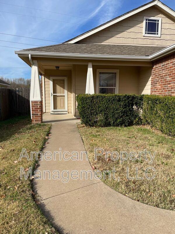 11108 North 143rd East Avenue - Photo 3 of 40