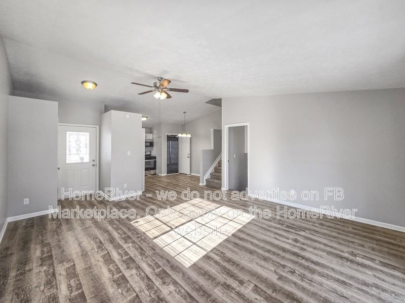 2903 Heatherlea Dr - Photo 4 of 24