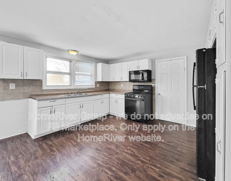 233 Habecking Dr - Photo 5 of 24