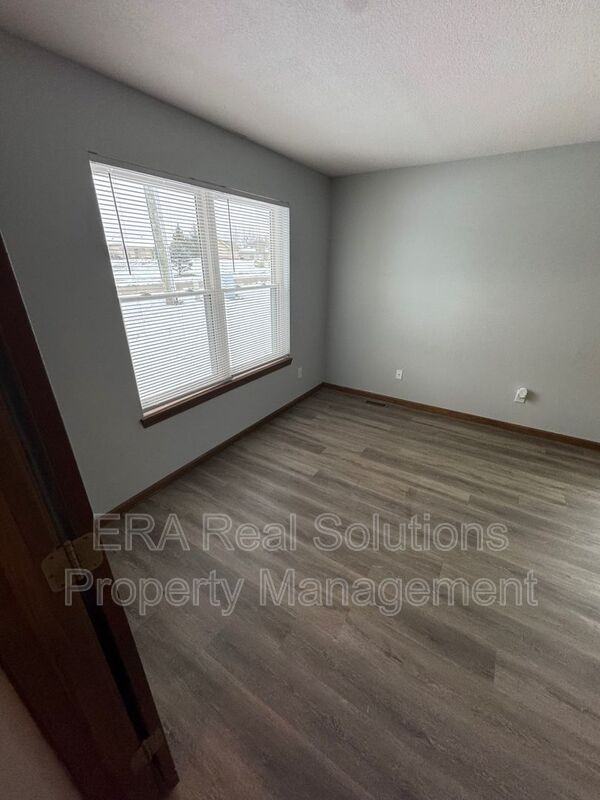 604 North 6th Street - Photo 2 of 7