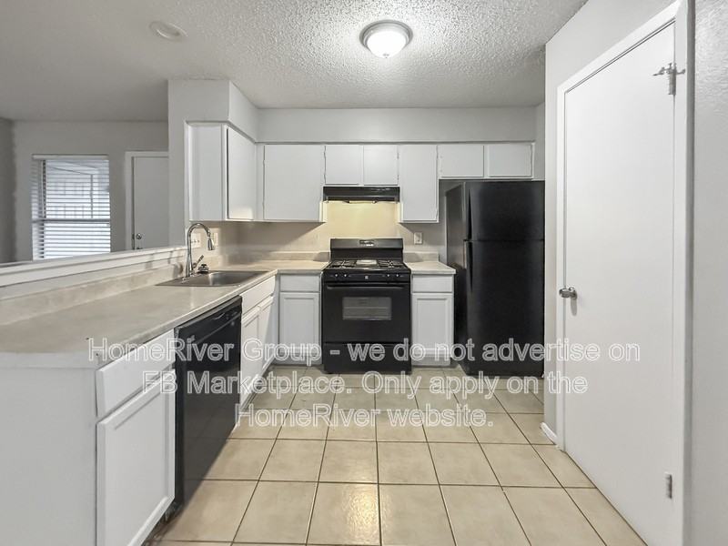 9900 Roxanna Drive #C - Photo 7 of 22