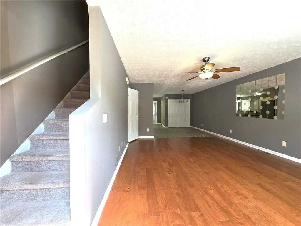 117 Davis Mill Court - Photo 3 of 24