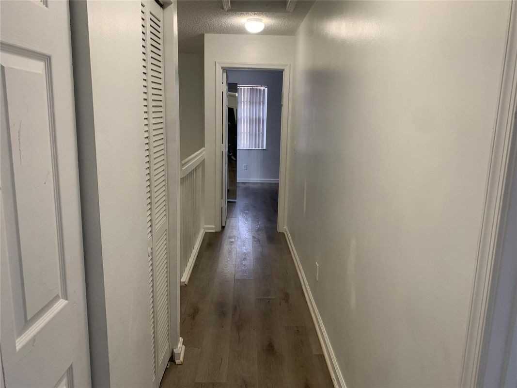 4243 Nw 68th Way - Photo 6 of 8