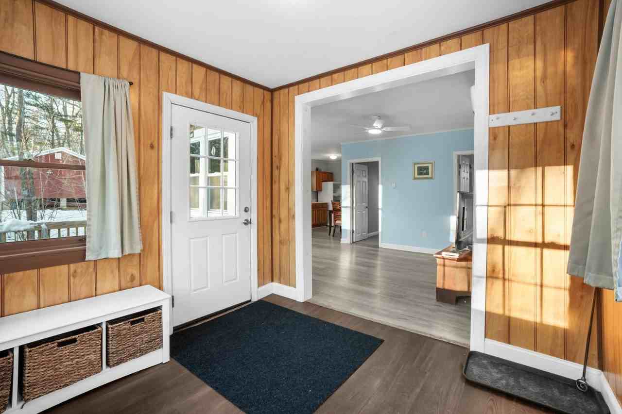 46 Willow St - Photo 2 of 21