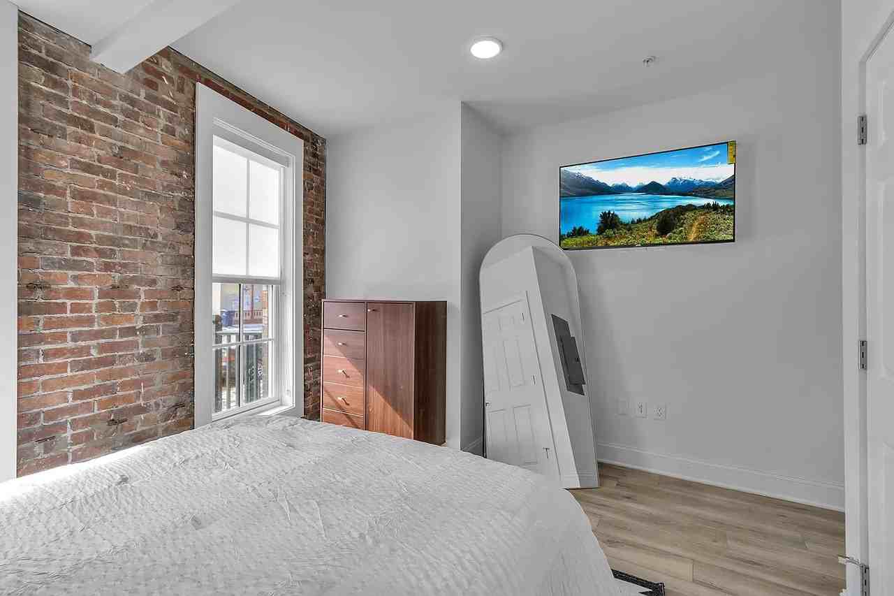 204 High St - Photo 7 of 11