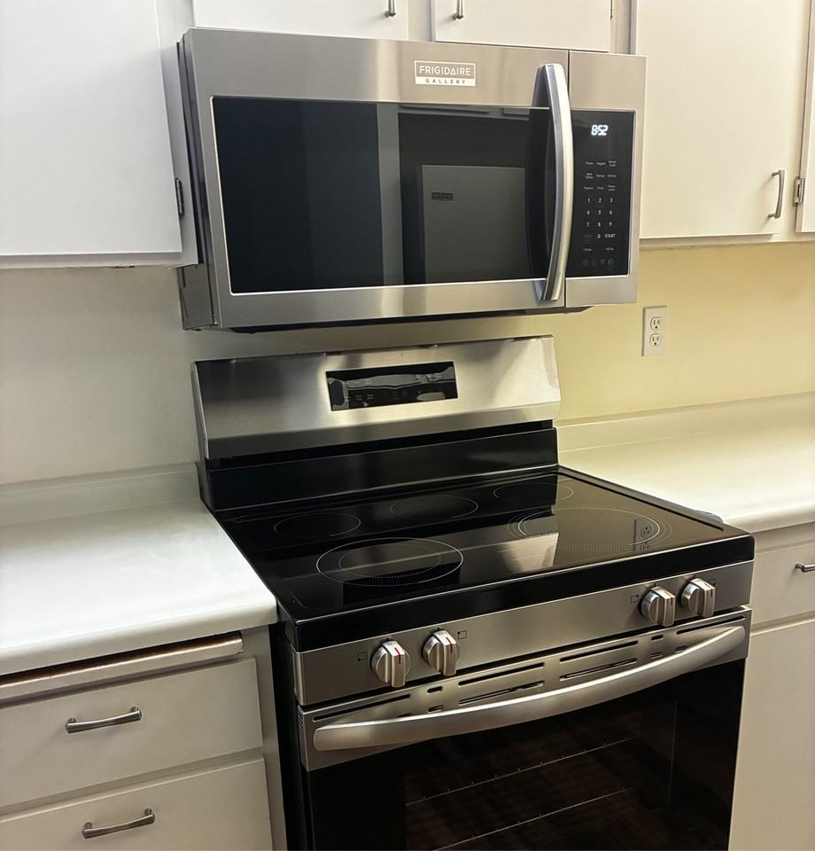 5064 Foothills Drive #A - Photo 6 of 18