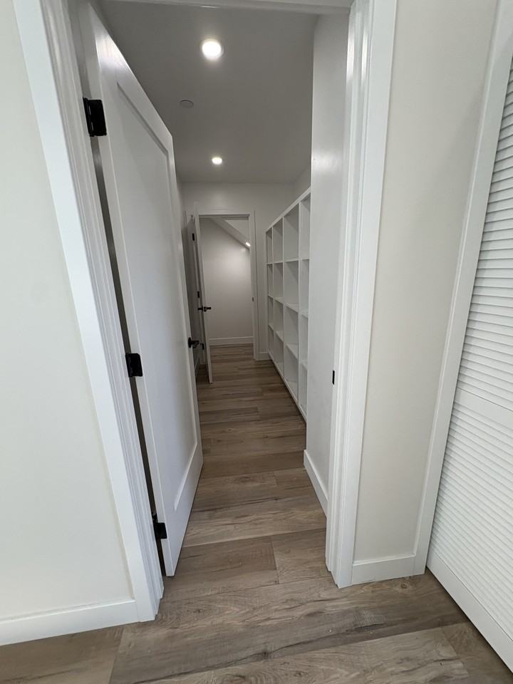 258 Donax Ave #NA - Photo 4 of 48