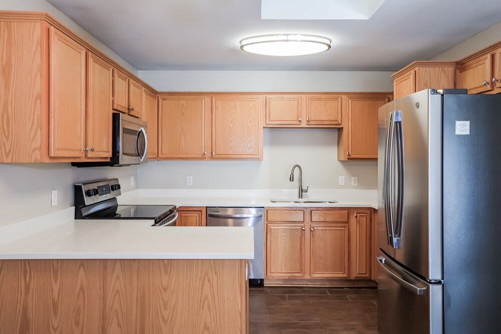 5800 Magnum Dr - Photo 7 of 16