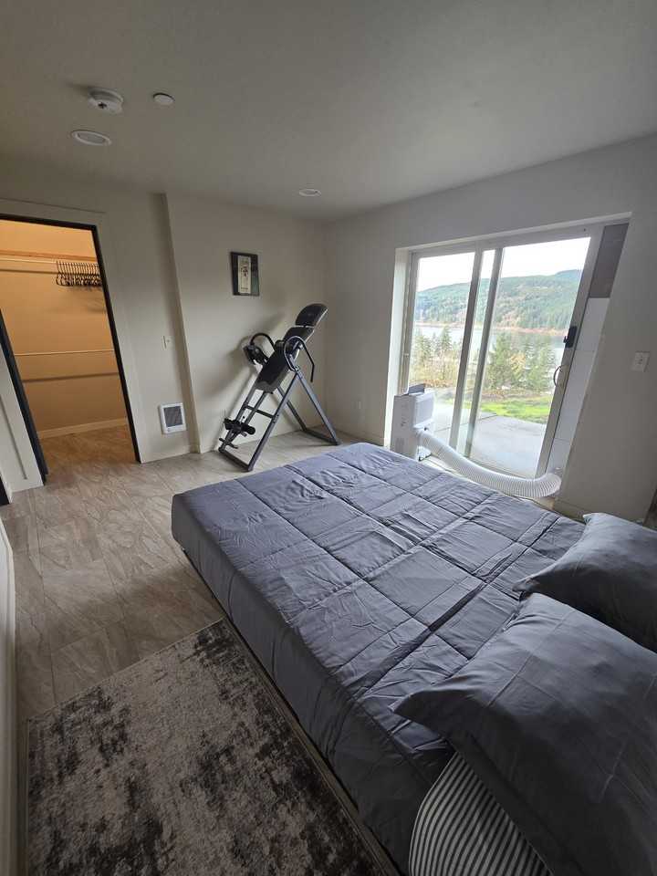 6308 6308 Lake Pointe Way #2 - Photo 3 of 17