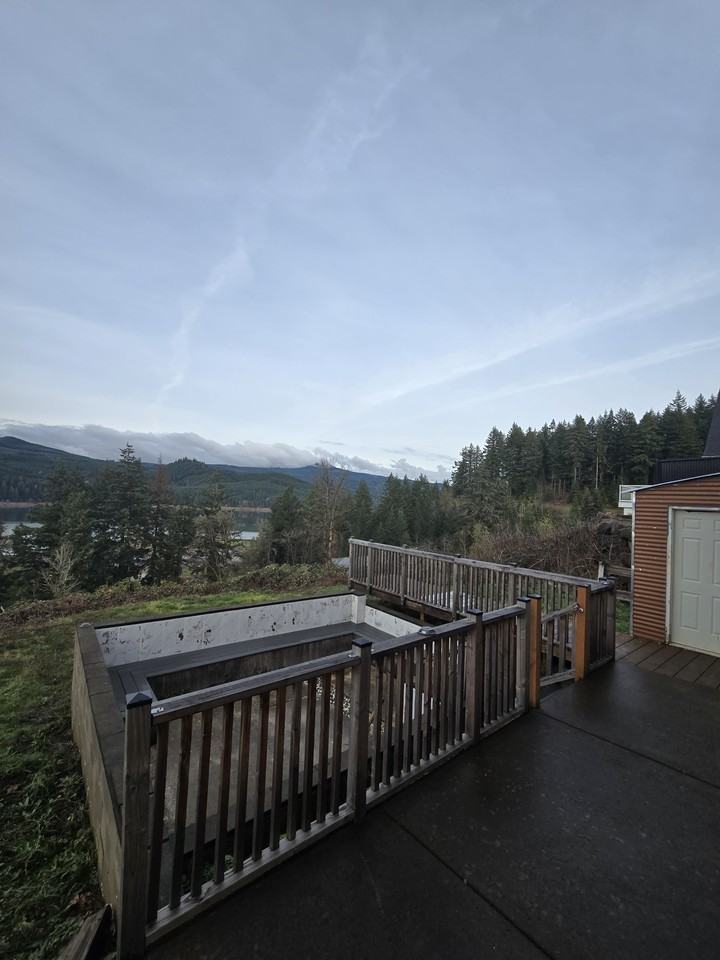 6308 Lake Pointe Way #2 - Photo 6 of 17