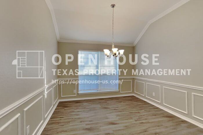609 Parkhill Dr - Photo 6 of 20