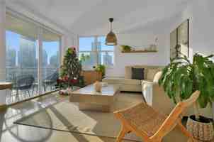 featured image of Mimi