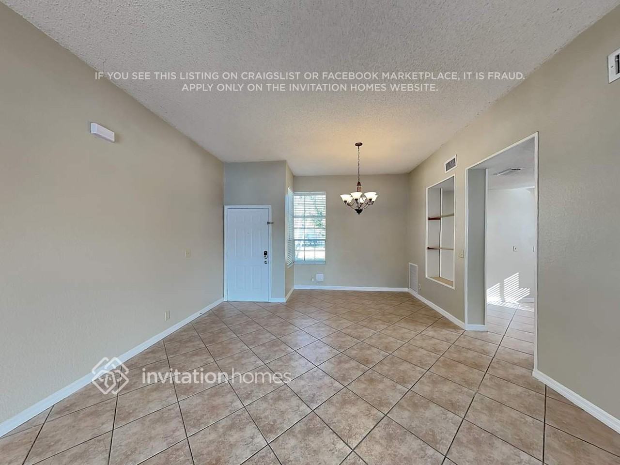 5040 Foxhall Drive North - Photo 3 of 17