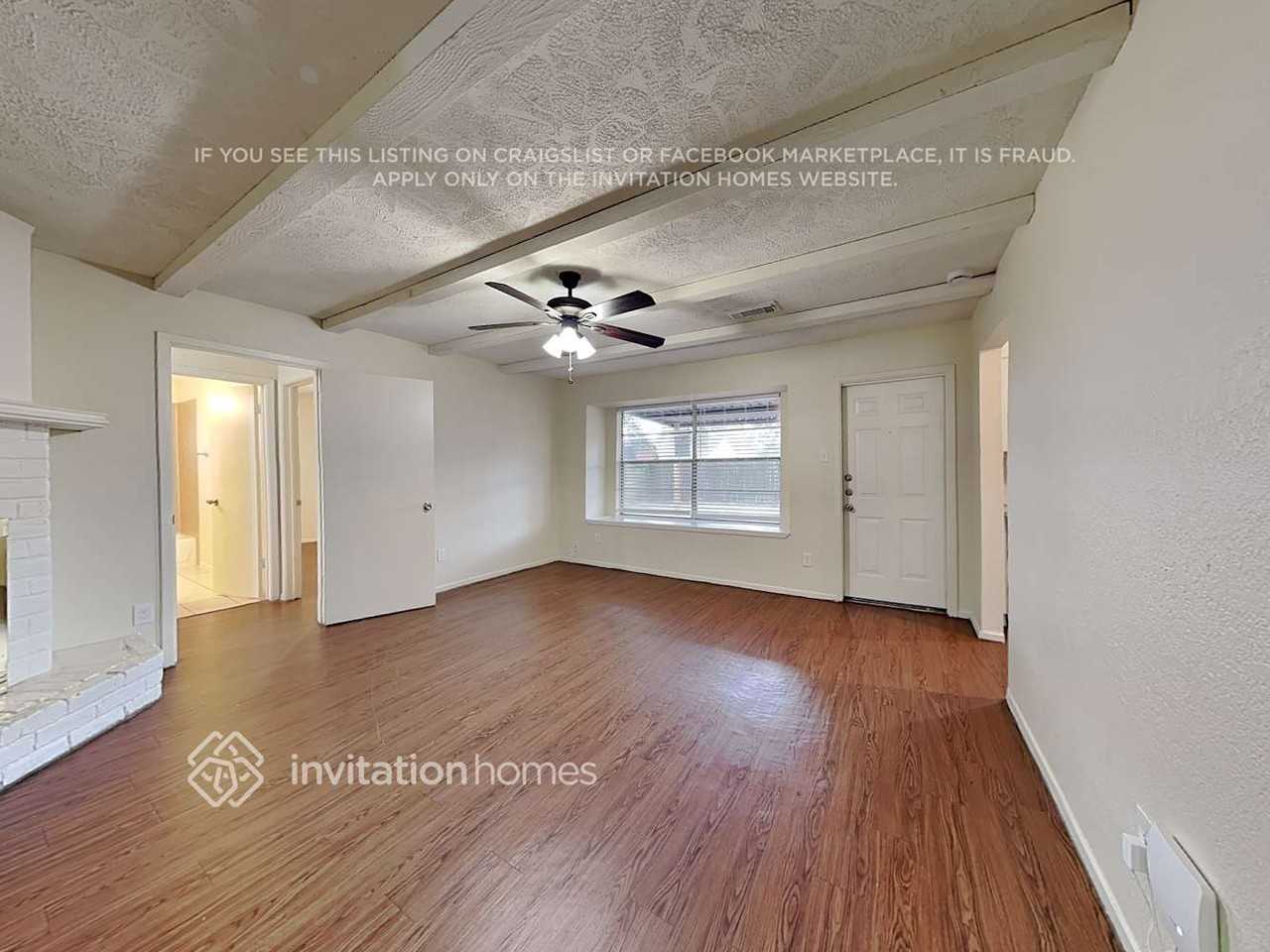 8502 Avington Road - Photo 4 of 17