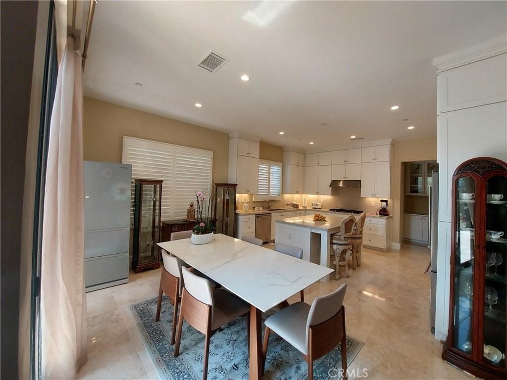 134 Donati - Photo 4 of 9