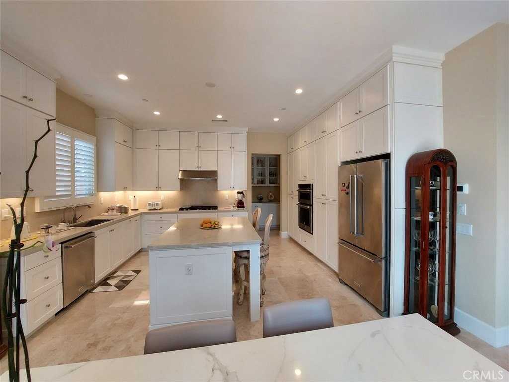 134 Donati - Photo 5 of 9