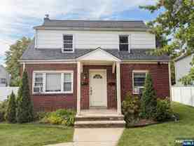 420 South Prospect Avenue - Photo 1 of 1