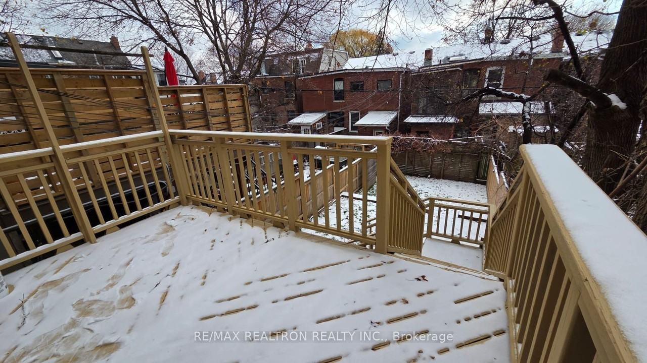 1047 Davenport Road - Photo 16