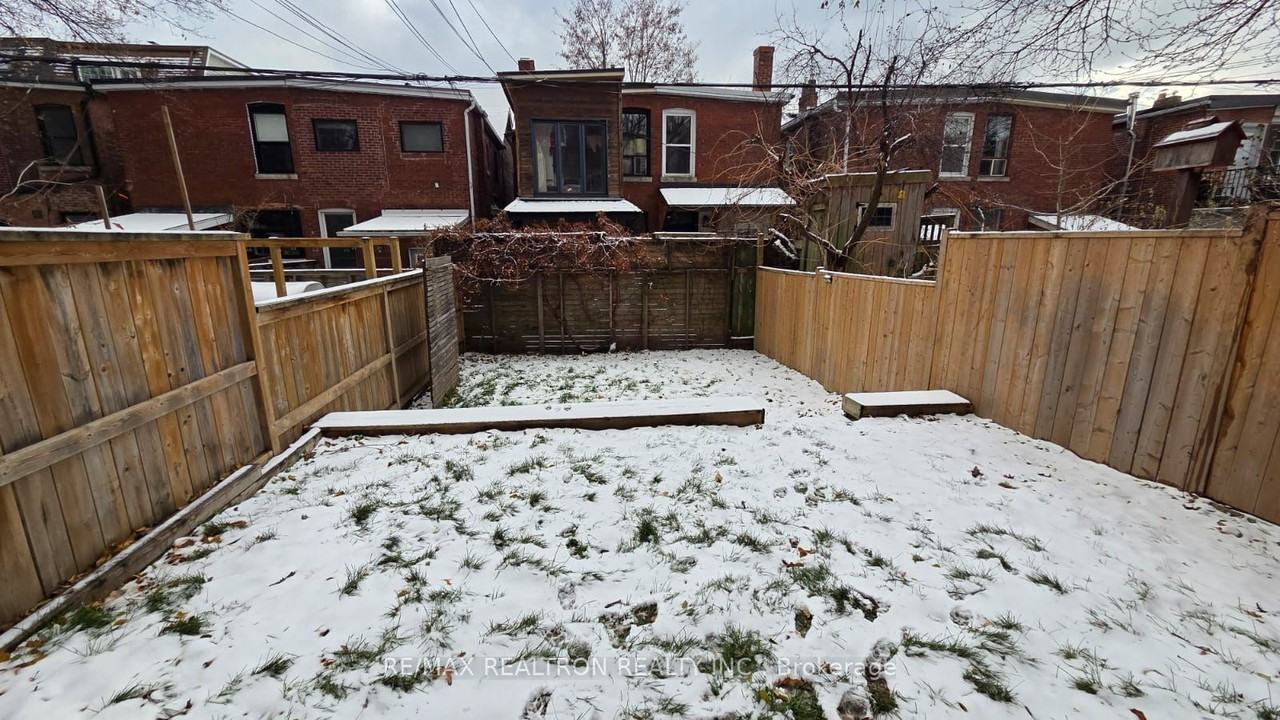 1047 Davenport Road - Photo 20