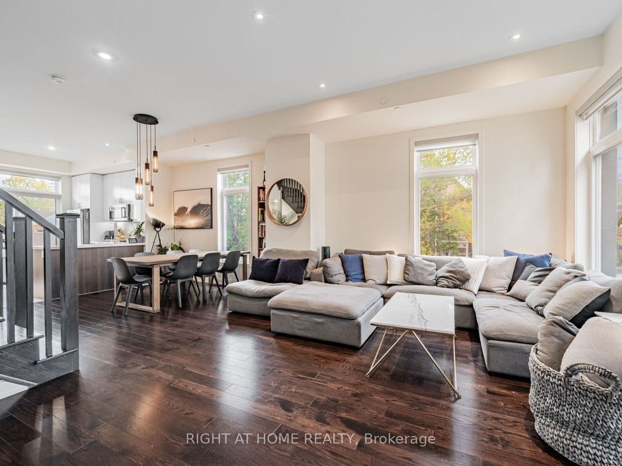 53 Sutton Avenue - Photo 9