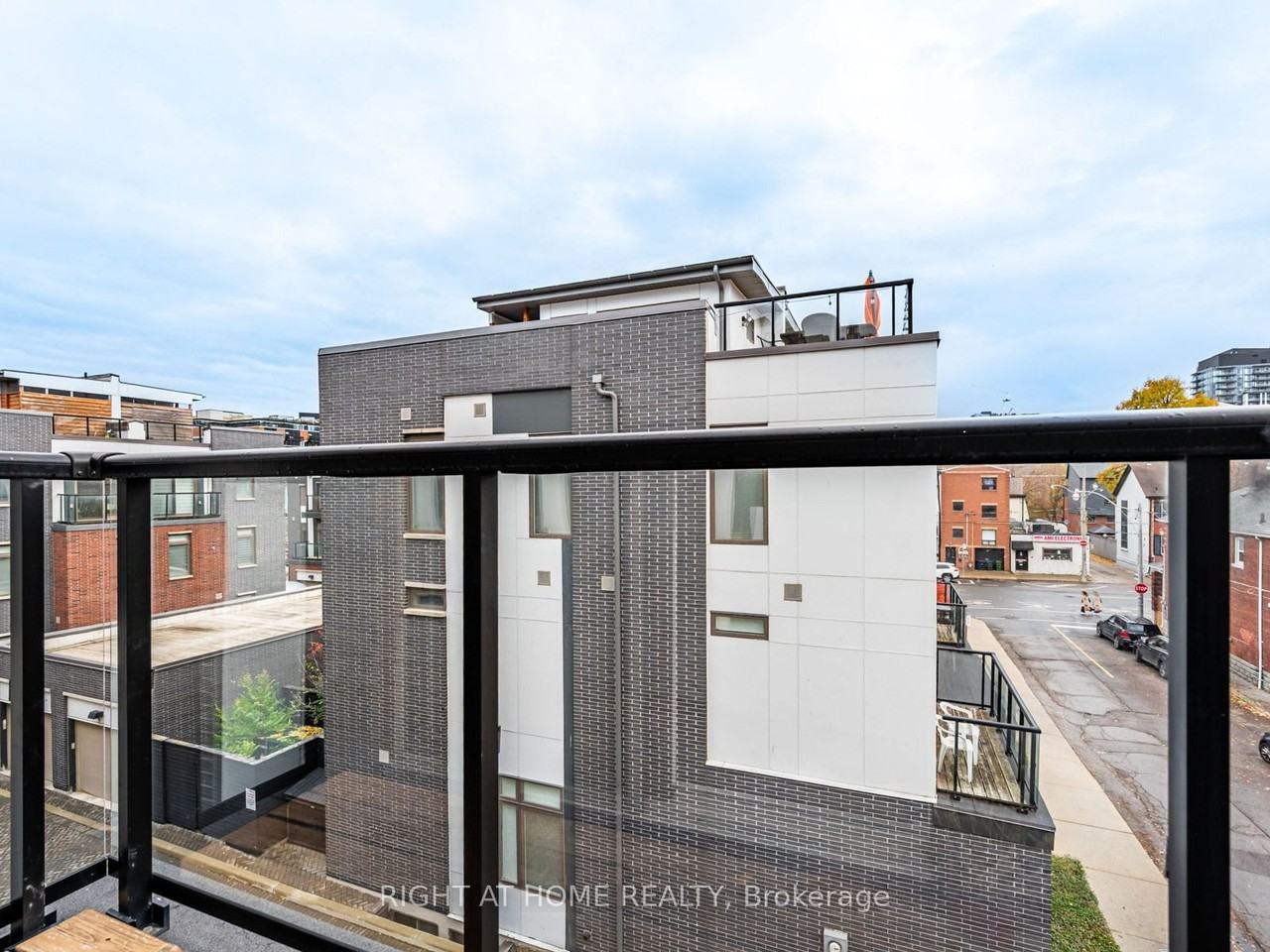 53 Sutton Avenue - Photo 28