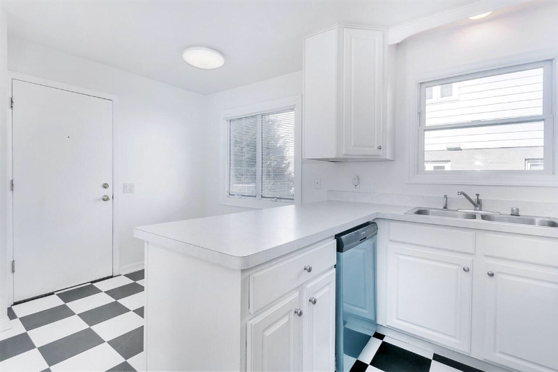 2413 Brentwood Parkway #2 - Photo 6 of 16