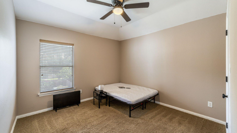 1530 Wild Fire - Photo 3 of 13