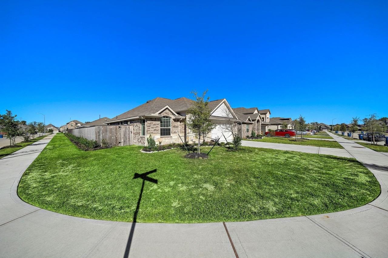 9303 Darby Knoll Way #9303 - Photo 4 of 10