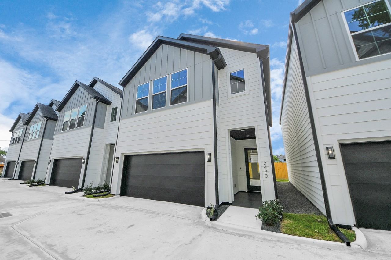 2430 Harrington Street #2430